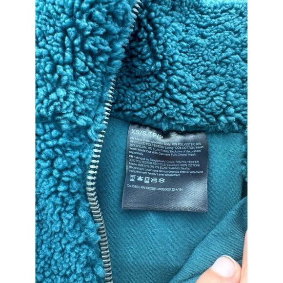 Lululemon oversized, cropped, Scuba funnel neck pullover. Jasper Green. XS. - Picture 6 of 9